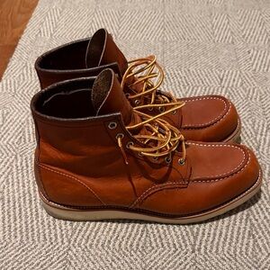 Men’s Red Wing Classic Moc Toe Boots - size  11.5